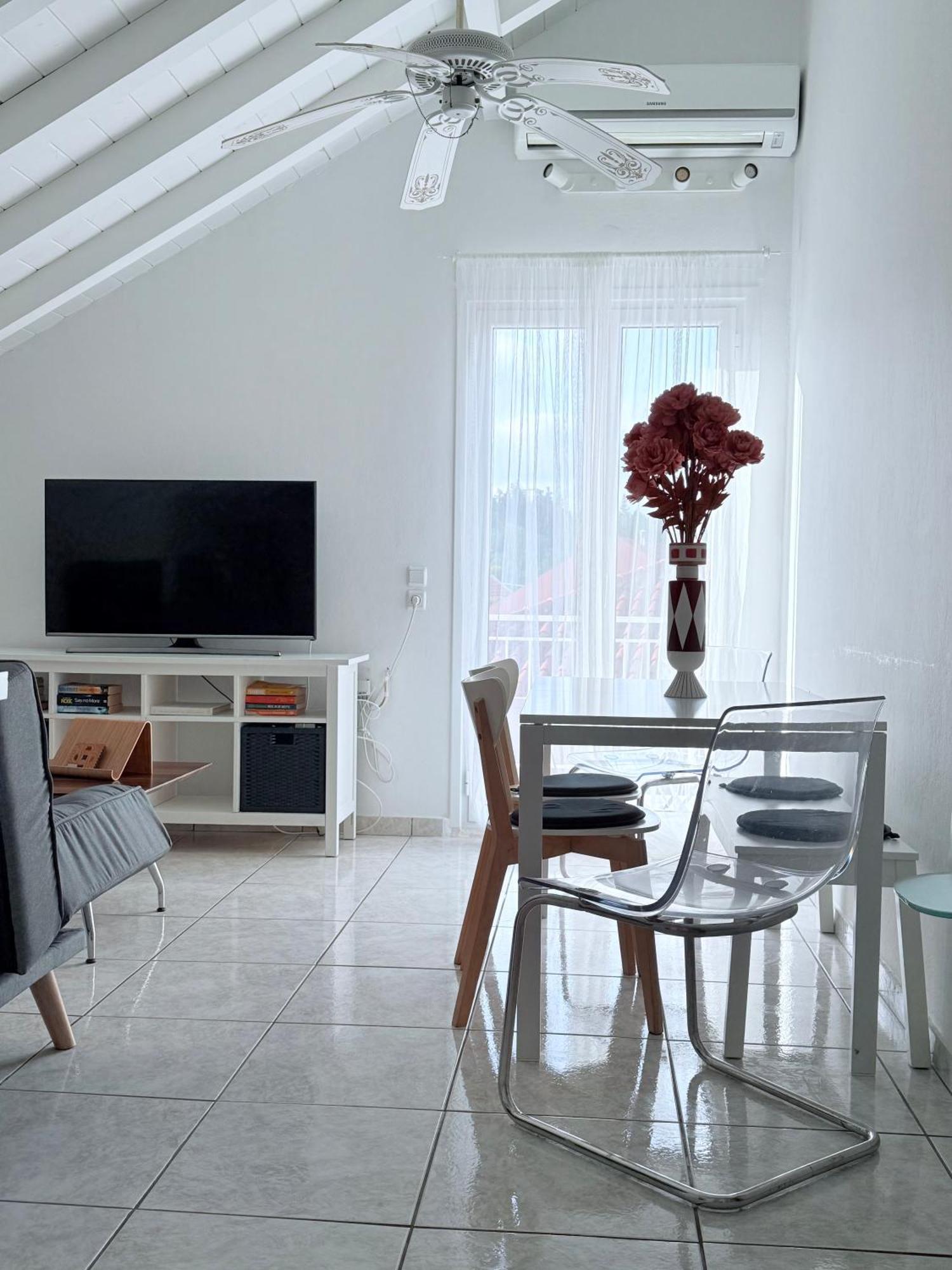 Angel Apartment Fiskardo Bagian luar foto